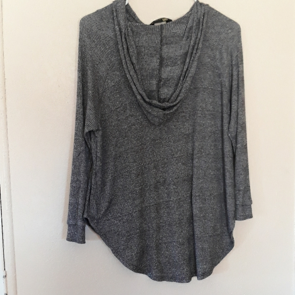 SJS gray tunic - Picture 2 of 4